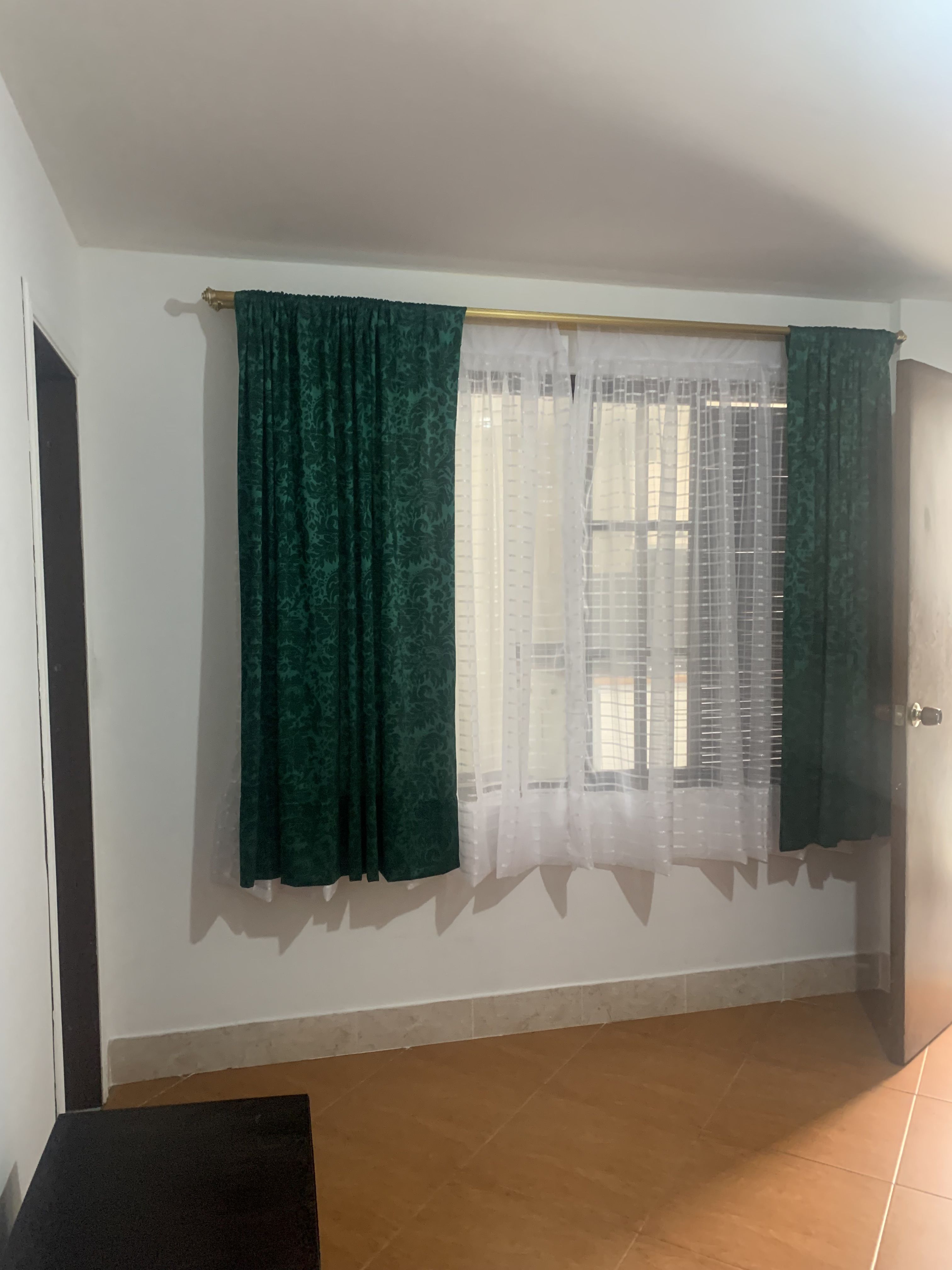 Suite en arriendo Cundinamarca Chía Chia 180 m2 Habitaciones 1 Baños 1 Garajes 0 Precio $630000