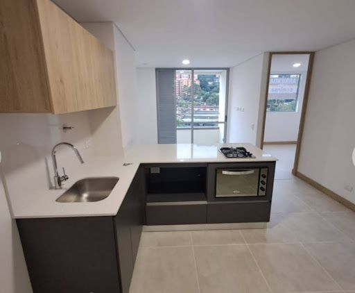 Apartaestudio en arriendo Antioquia Medellín Simesa 52 m2 Habitaciones 1 Baños 2 Garajes 1 Precio $3000000