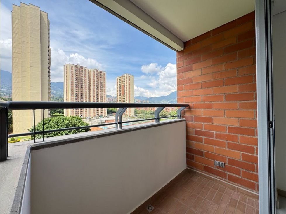Apartamento en venta Antioquia Itagüí Itagüí 61 m2 Habitaciones 2 Baños 2 Garajes 1 Precio $448000000