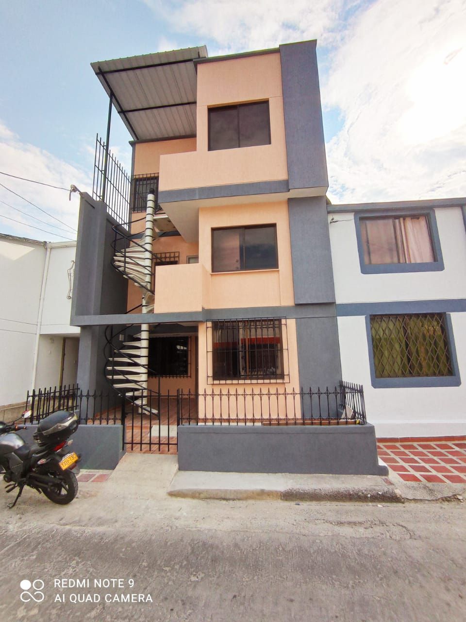 Apartamento en arriendo Valle Del Cauca Cali Ciudad Los Álamos 39 m2 Habitaciones 2 Baños 1 Garajes 1 Precio $850000