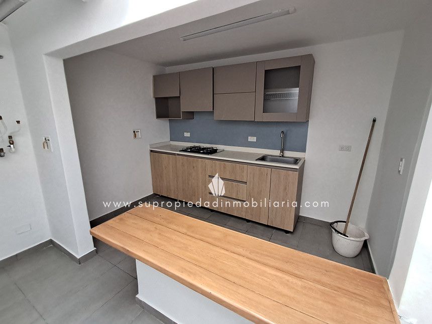 Casa en arriendo Antioquia Medellín Manila 200 m2 Habitaciones 4 Baños 2 Garajes 0 Precio $14000000