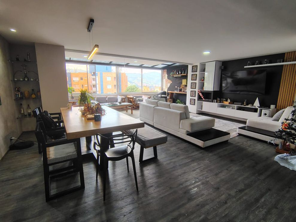 Apartamento en venta Antioquia Medellín El Diamante No 2 220 m2 Habitaciones 3 Baños 4 Garajes 3 Precio $1520000000
