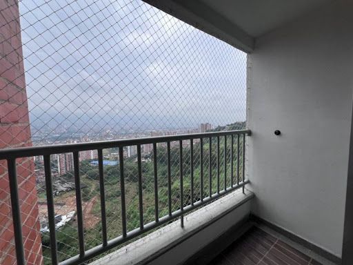 Apartamento en venta Antioquia Medellín La Hondonada 56 m2 Habitaciones 2 Baños 2 Garajes 1 Precio $370000000