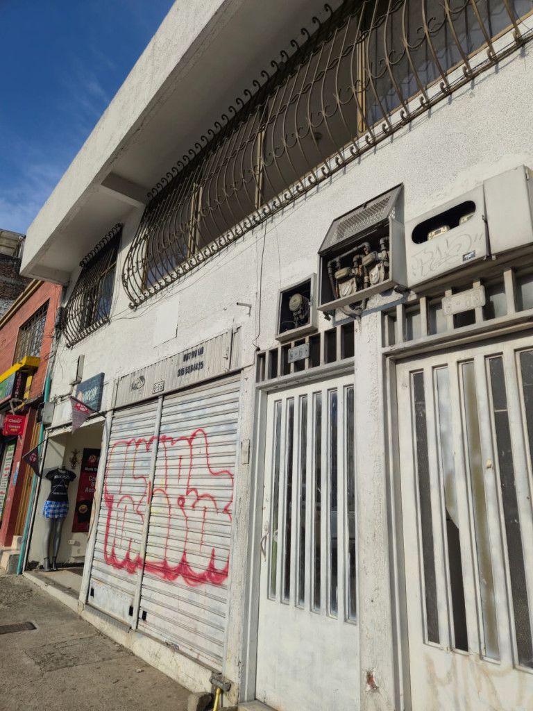 Casa en arriendo Valle Del Cauca Cali San Antonio 110 m2 Habitaciones 2 Baños 2 Garajes 0 Precio $1200000