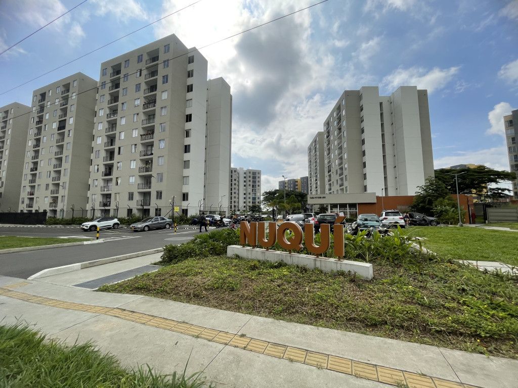 Apartamento en arriendo Valle Del Cauca Yumbo Arroyohondo 70 m2 Habitaciones 2 Baños 2 Garajes 0 Precio $1320000