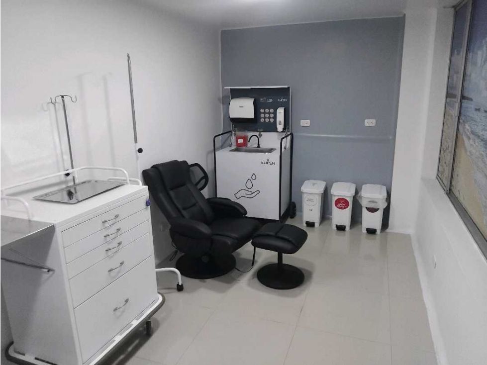 Consultorio en venta Caldas Manizales Versalles 27 m2 Habitaciones 0 Baños 1 Garajes 1 Precio $125000000