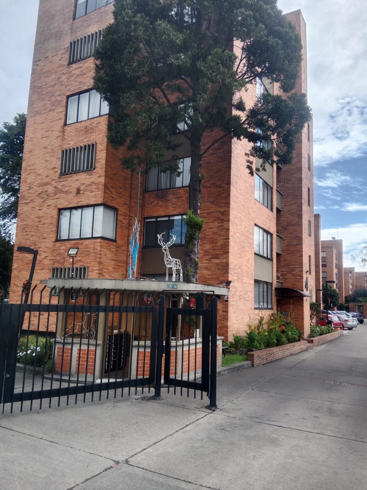 Apartamento en arriendo Cundinamarca Bogotá Ub Cordoba Niza 101 m2 Habitaciones 3 Baños 2 Garajes 1 Precio $3064000