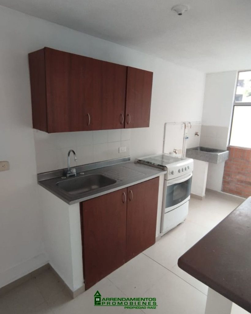 Apartamento en arriendo Antioquia Medellín El Rincon 63 m2 Habitaciones 3 Baños 2 Garajes 0 Precio $2230000