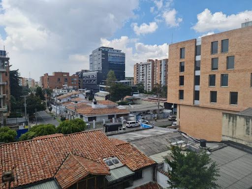 Oficina en arriendo Cundinamarca Bogotá Santa Barbara Occidental 13 m2 Habitaciones 0 Baños 1 Garajes 0 Precio $795000