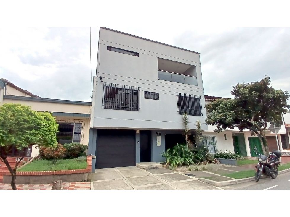 Casa en venta Antioquia Medellín Los Colores 630 m2 Habitaciones 5 Baños 5 Garajes 2 Precio $4000000000