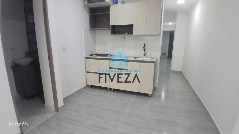 Apartaestudio en venta Antioquia Itagüí Samaria Et I 75 m2 Habitaciones 3 Baños 2 Garajes 0 Precio $330000000