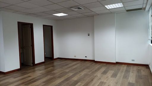 Oficina en venta Antioquia Medellín Santa Maria De Los Angeles 40 m2 Habitaciones 0 Baños 1 Garajes 1 Precio $550000000