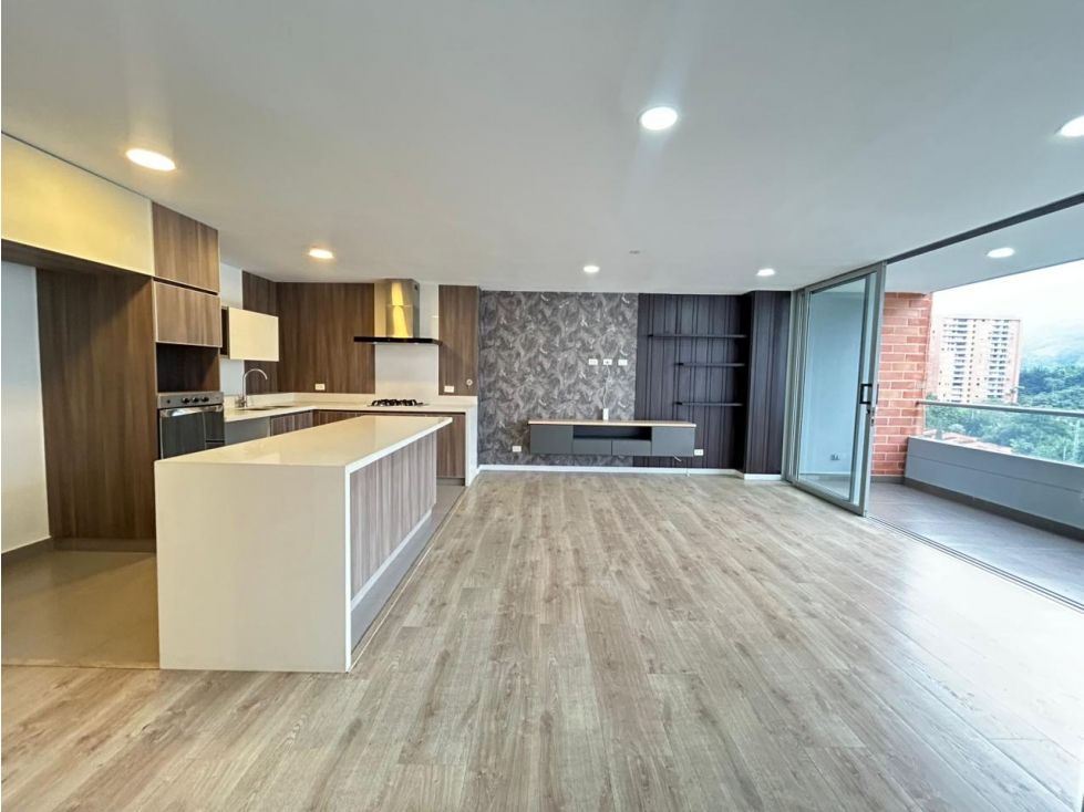 Apartamento en venta Antioquia Envigado La Inmaculada 205 m2 Habitaciones 3 Baños 6 Garajes 2 Precio $1850000000