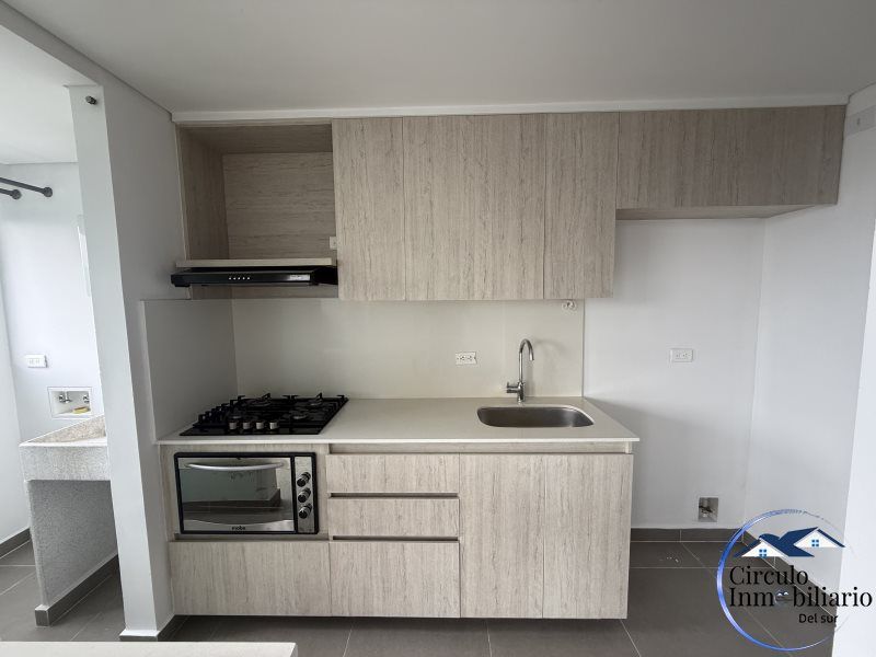 Apartamento en arriendo Antioquia Envigado Trianon 75 m2 Habitaciones 2 Baños 2 Garajes 1 Precio $3200000