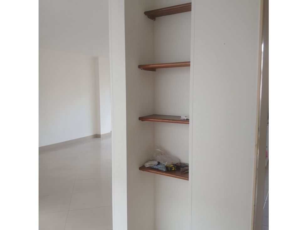 Apartamento en arriendo Cundinamarca Bogotá Centro Fontibon 132 m2 Habitaciones 3 Baños 2 Garajes 1 Precio $4200000