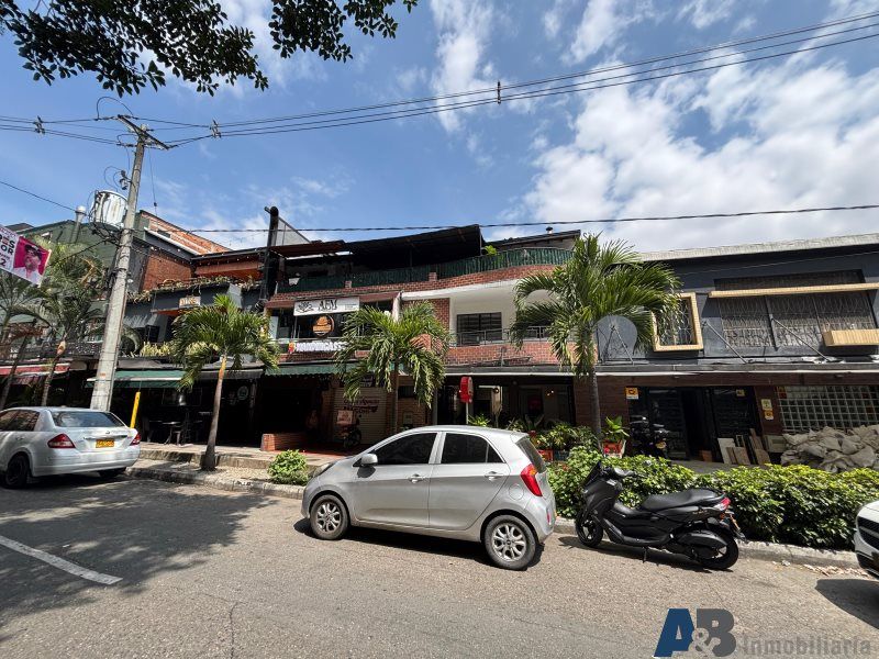 Casa en arriendo Antioquia Medellín Laureles 108 m2 Habitaciones 3 Baños 3 Garajes 0 Precio $3000000