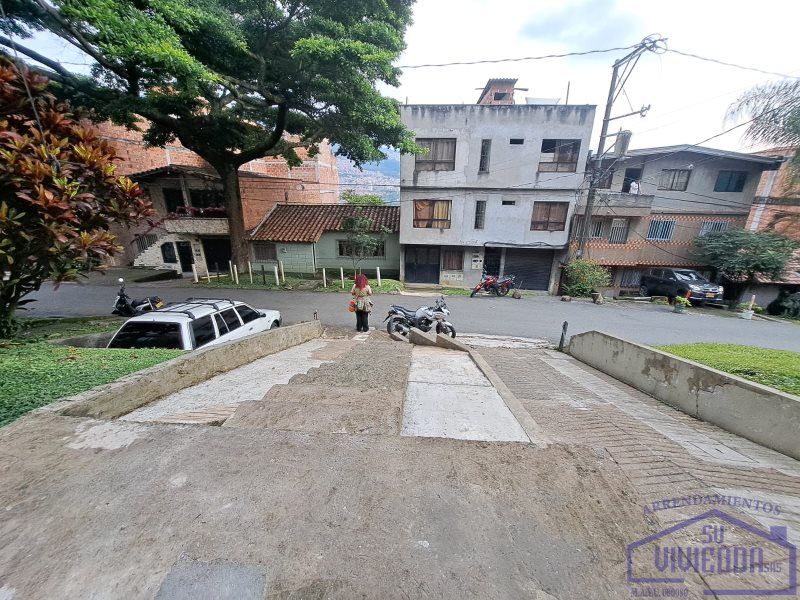Apartamento en arriendo Antioquia Medellín Cordoba 70 m2 Habitaciones 2 Baños 1 Garajes 0 Precio $1800000