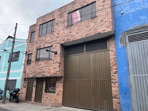 Oficina en arriendo Cundinamarca Bogotá Salazar Gomez 68 m2 Habitaciones 0 Baños 2 Garajes 0 Precio $1800000