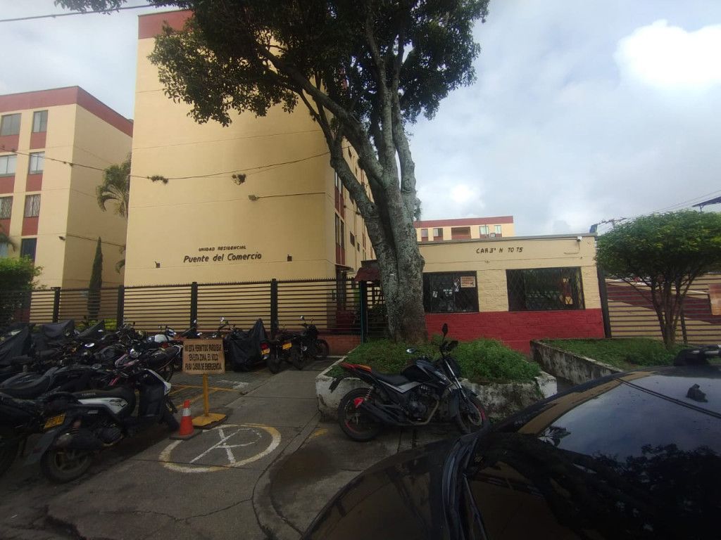 Apartamento en arriendo Valle Del Cauca Cali Sector Puente Del Comercio 53 m2 Habitaciones 3 Baños 1 Garajes 0 Precio $1000000