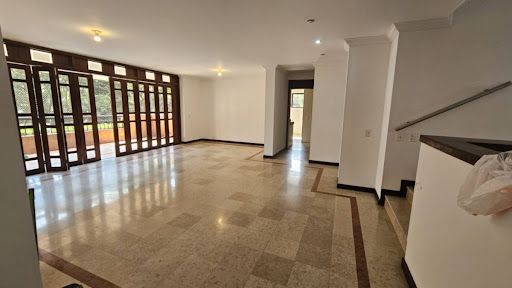 Apartamento en arriendo Valle Del Cauca Cali Urbanización Río Lili 120 m2 Habitaciones 3 Baños 2 Garajes 1 Precio $4500000