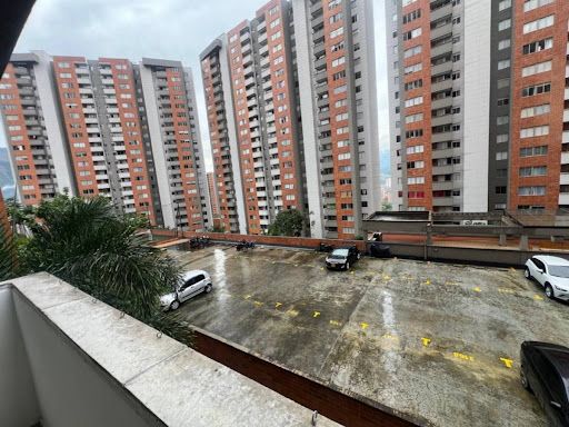 Apartamento en arriendo Antioquia Bello Urbanización San Silvestre 54 m2 Habitaciones 3 Baños 2 Garajes 1 Precio $1800000