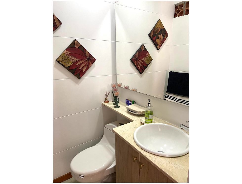 Casa en venta Antioquia Envigado Bosques De San Jorge 220 m2 Habitaciones 3 Baños 4 Garajes 4 Precio $1730000000