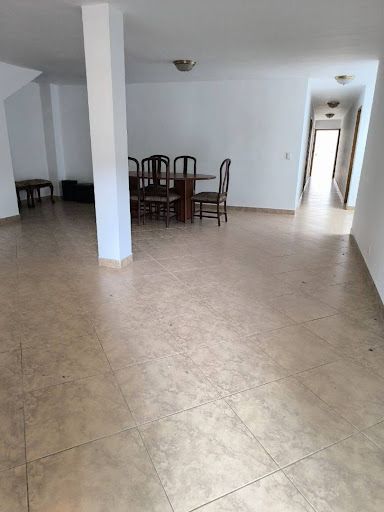 Casa en arriendo Antioquia Medellín Laureles 242 m2 Habitaciones 5 Baños 3 Garajes 0 Precio $5000000