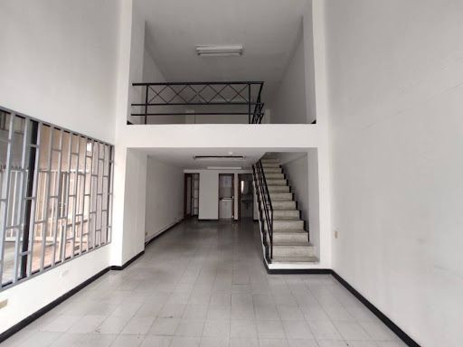 Local en arriendo Antioquia Medellín Lorena 90 m2 Habitaciones 0 Baños 1 Garajes 1 Precio $5000000