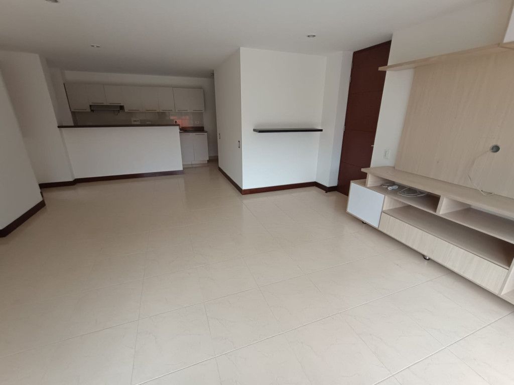 Apartamento en arriendo Antioquia Medellín Aldea Pablo Vi 114 m2 Habitaciones 3 Baños 2 Garajes 1 Precio $4200000