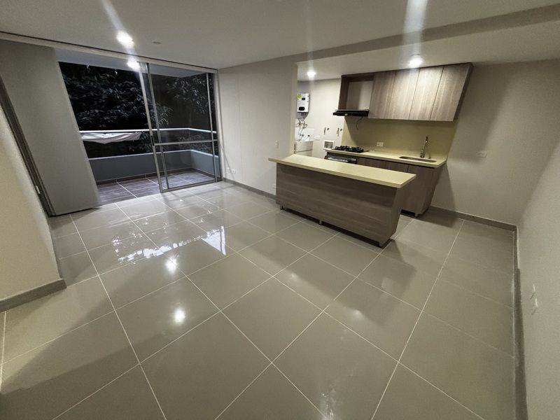 Apartamento en arriendo Antioquia Envigado Las Antillas 70 m2 Habitaciones 3 Baños 2 Garajes 1 Precio $2600000