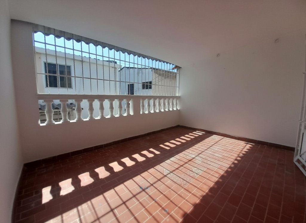Apartamento en arriendo Bolívar Cartagena Chino 95 m2 Habitaciones 3 Baños 2 Garajes 1 Precio $3500000