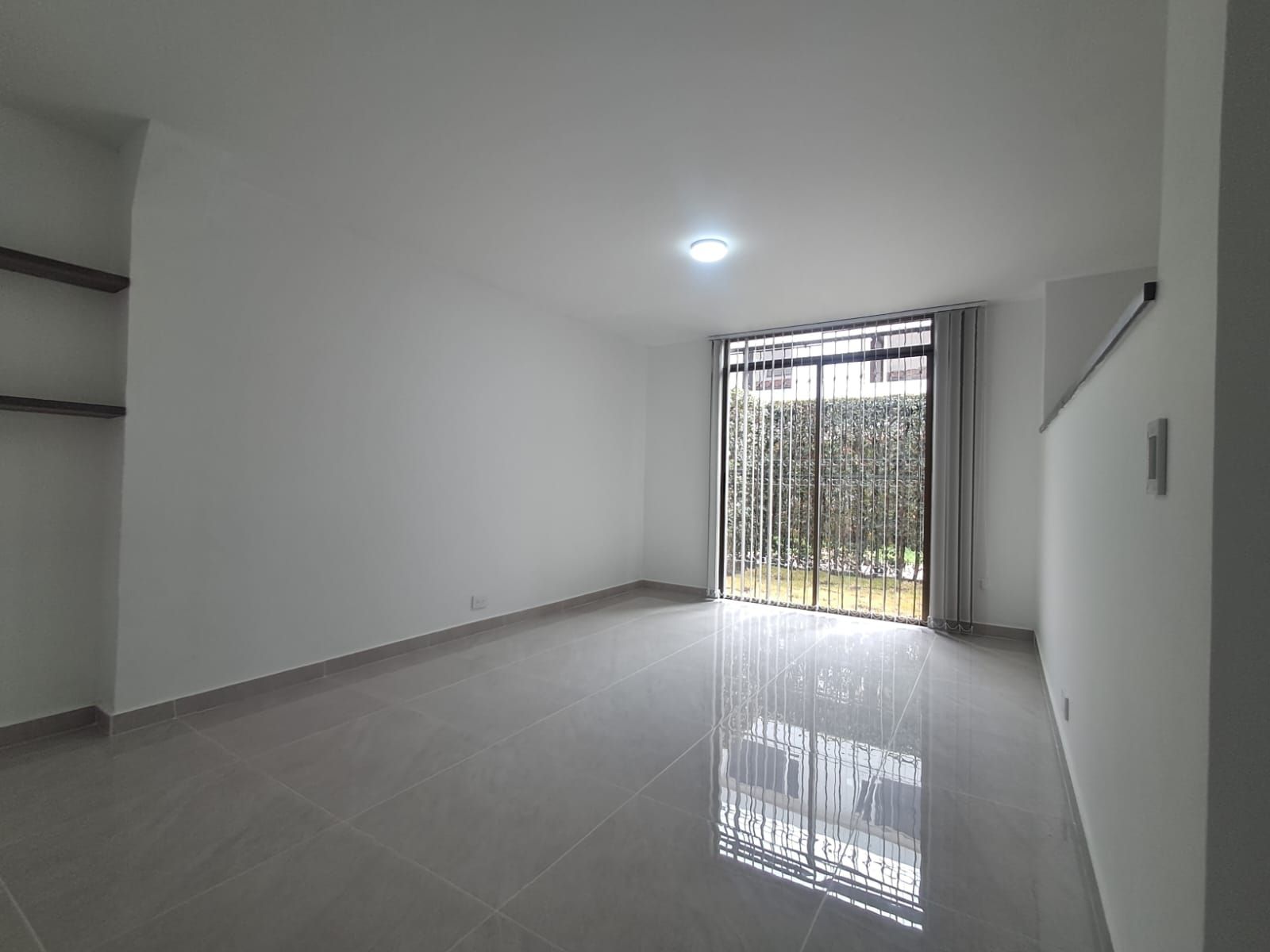 Casa en arriendo Cundinamarca Cota Cota 144 m2 Habitaciones 3 Baños 3 Garajes 0 Precio $3500000