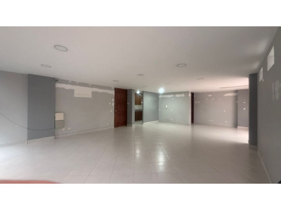 Apartaestudio en arriendo Antioquia Envigado Obrero 70 m2 Habitaciones 1 Baños 1 Garajes 0 Precio $3000000