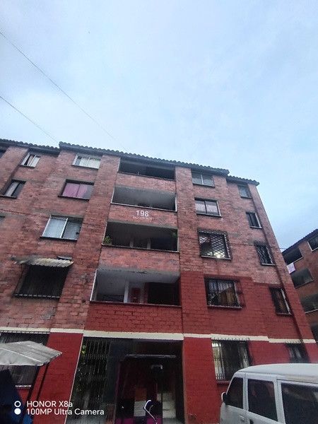 Apartamento en arriendo Valle Del Cauca Cali Los Alcázares 50 m2 Habitaciones 3 Baños 1 Garajes 0 Precio $700000