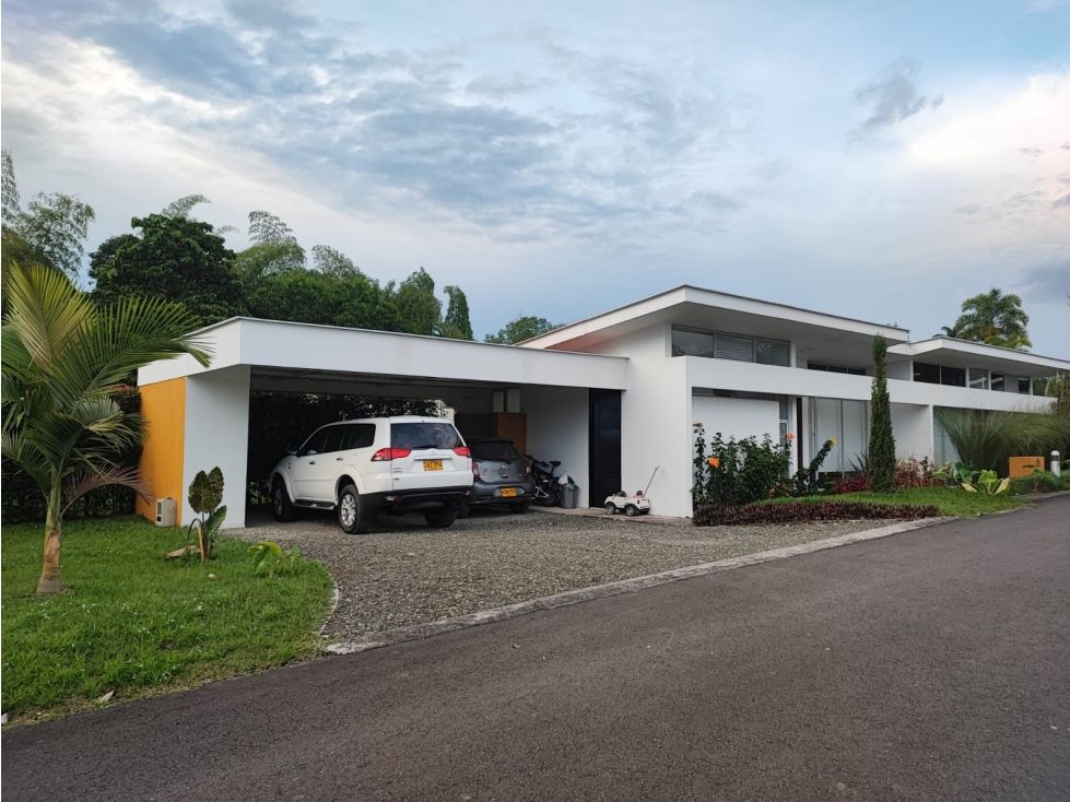 Casa Campestre en venta Risaralda Pereira Pereira 275 m2 Habitaciones 4 Baños 4 Garajes 4 Precio $1350000000