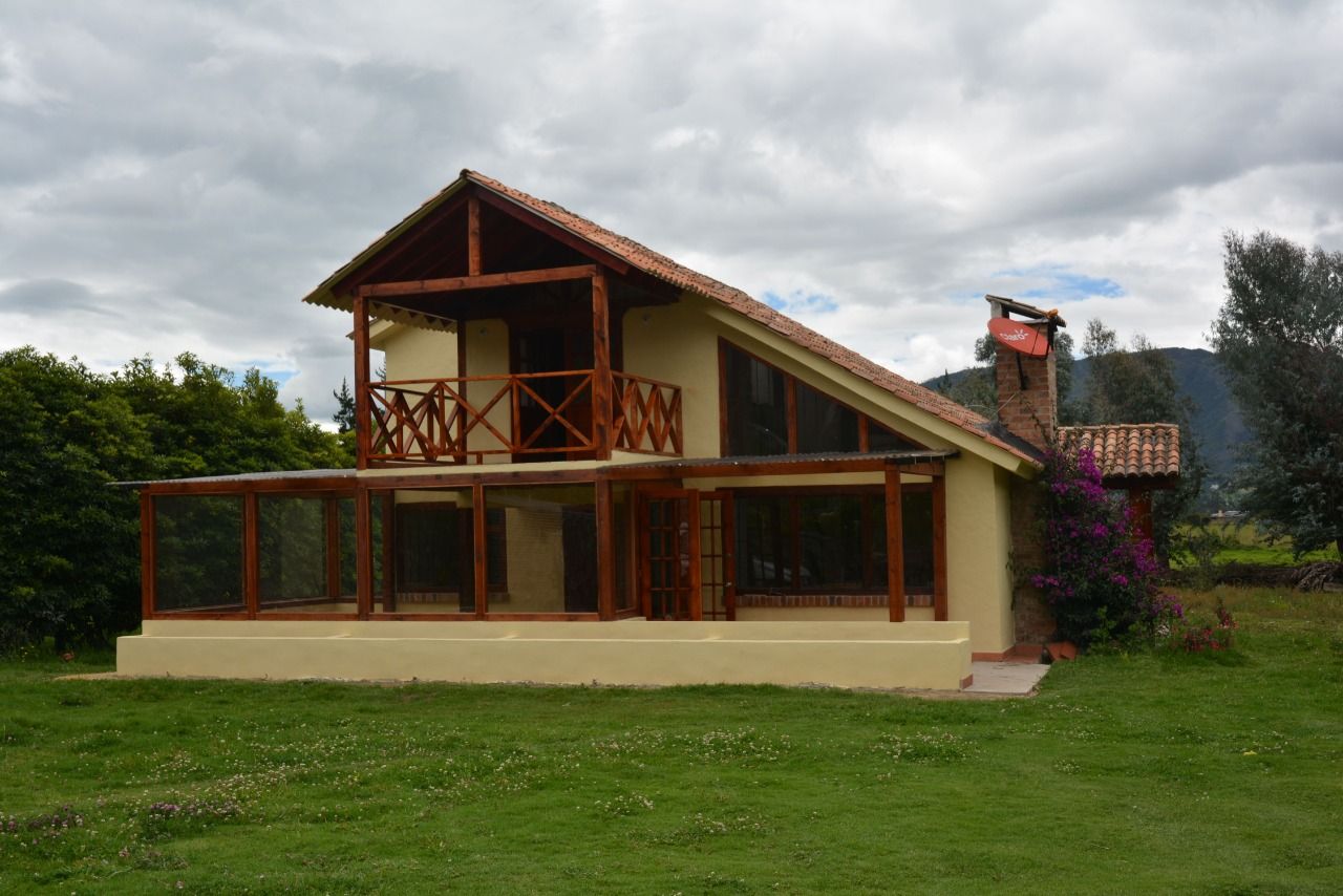 Casa Campestre en arriendo Cundinamarca Tenjo Conjunto Residencial Miraflores I Y Ii 144 m2 Habitaciones 3 Baños 2 Garajes 2 Precio $3500000