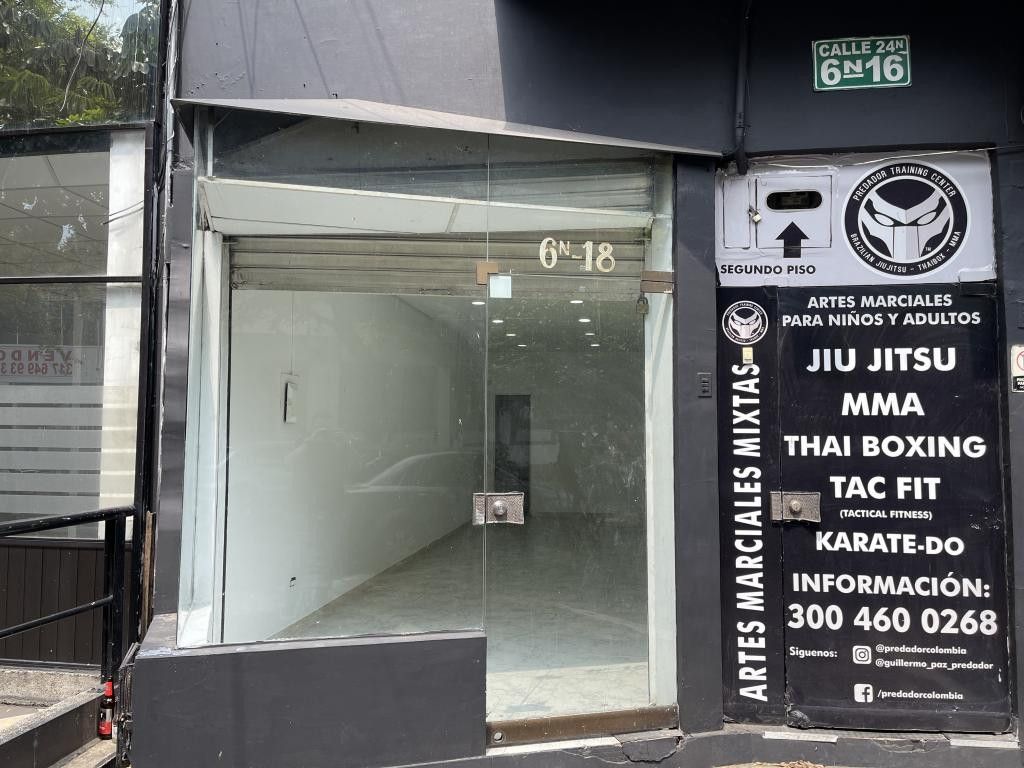 Local en arriendo Valle Del Cauca Cali Santa Mónica 30 m2 Habitaciones 0 Baños 1 Garajes 0 Precio $1500000