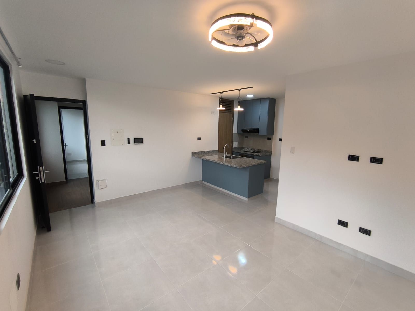 Apartamento en arriendo Santander Bucaramanga Mercedes 50 m2 Habitaciones 1 Baños 1 Garajes 1 Precio $1600000