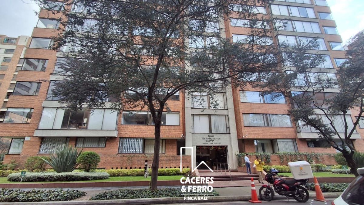 Apartamento en arriendo Cundinamarca Bogotá Santa Barbara Central 164 m2 Habitaciones 3 Baños 3 Garajes 1 Precio $7700000