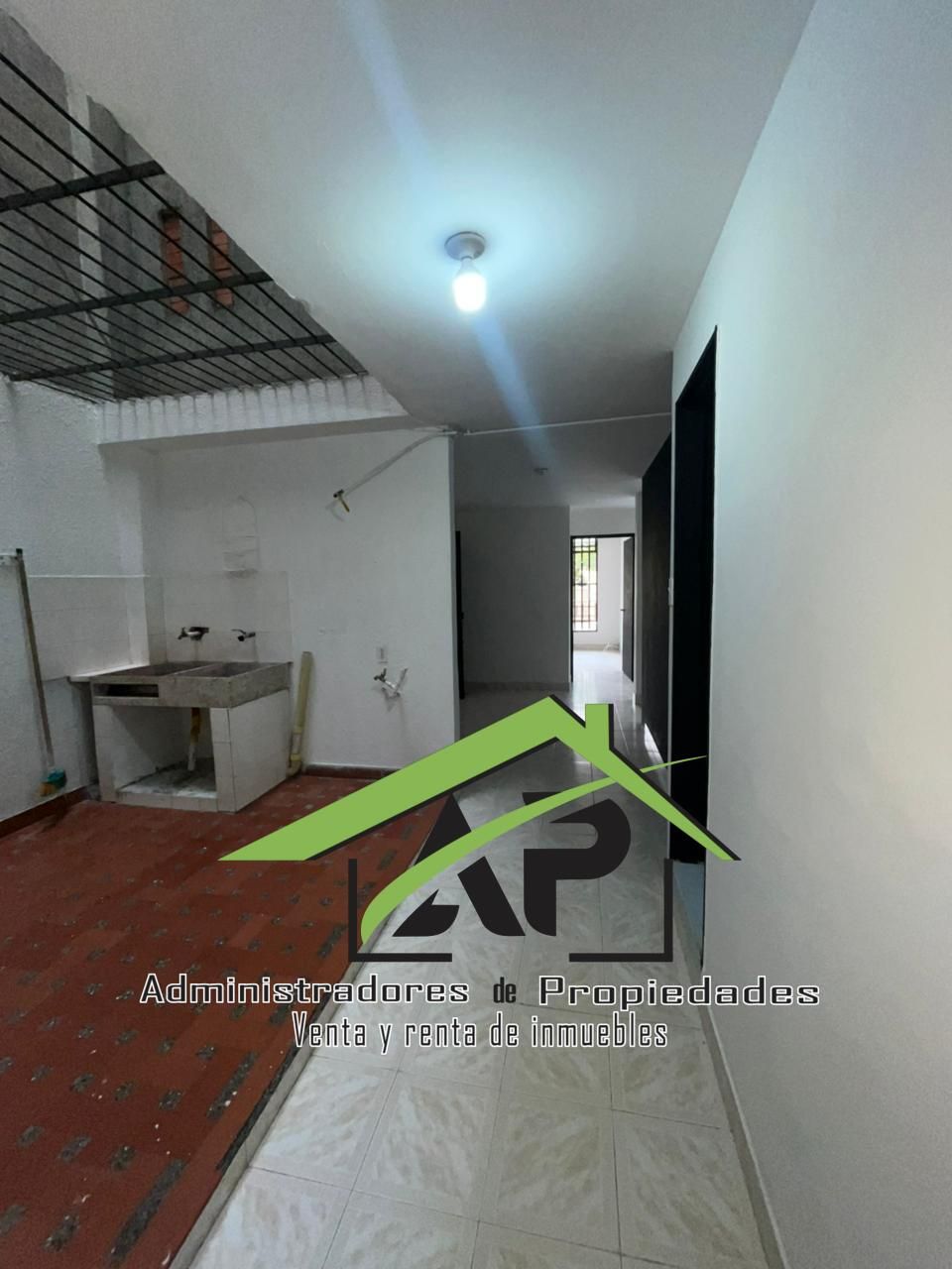Apartamento en arriendo Antioquia Medellín Naranjitos 65 m2 Habitaciones 3 Baños 1 Garajes 0 Precio $1600000