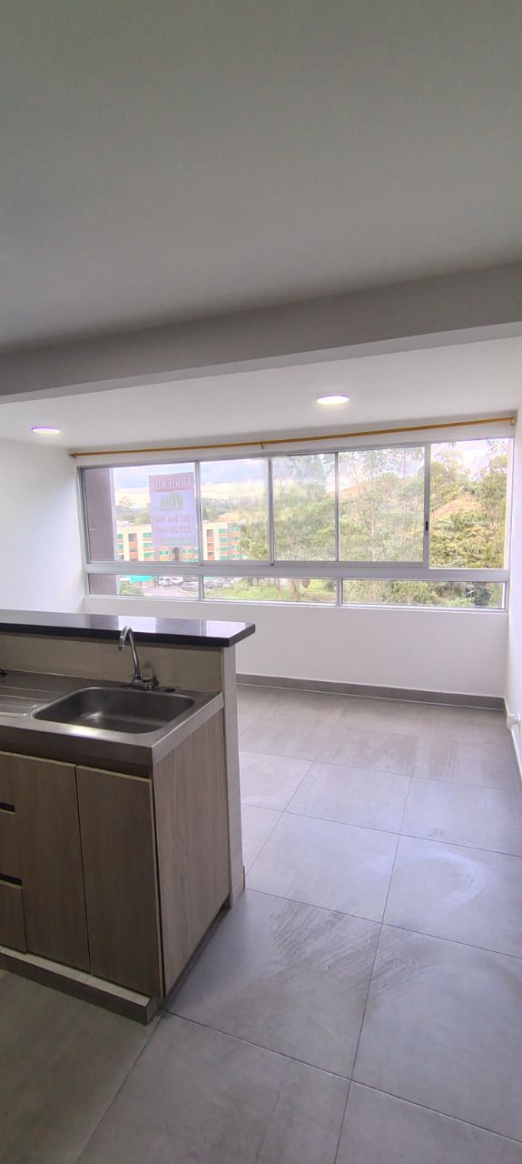 Apartamento en arriendo Antioquia Rionegro Cuatro Esquinas 50 m2 Habitaciones 3 Baños 2 Garajes 1 Precio $1350000
