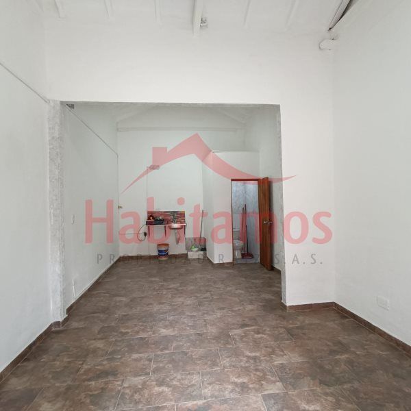 Local en arriendo Antioquia Envigado San José 30 m2 Habitaciones 0 Baños 1 Garajes 0 Precio $2300000