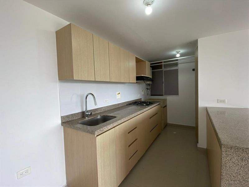 Apartamento en arriendo Antioquia Rionegro San Antonio 85 m2 Habitaciones 3 Baños 2 Garajes 0 Precio $2600000
