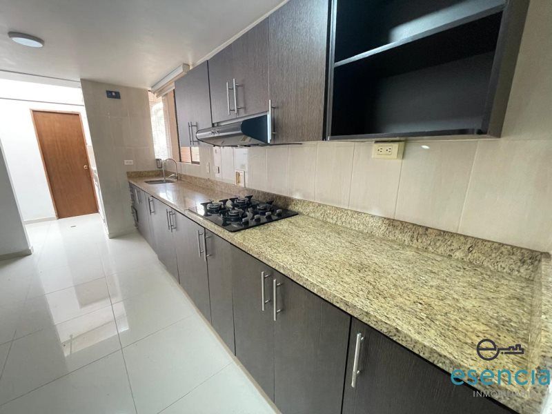 Casa en arriendo Antioquia Envigado Loma De Las Brujas 170 m2 Habitaciones 3 Baños 4 Garajes 0 Precio $6500000