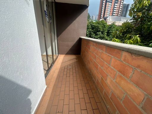 Apartamento en arriendo Antioquia Envigado San José 82 m2 Habitaciones 3 Baños 2 Garajes 1 Precio $3200000