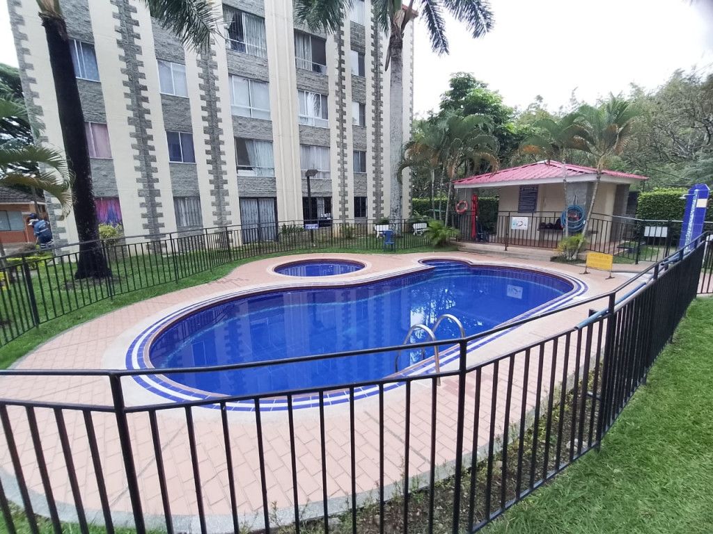 Apartamento en arriendo Valle Del Cauca Cali Sector Alto De Los Chorros 67 m2 Habitaciones 3 Baños 2 Garajes 1 Precio $1500000
