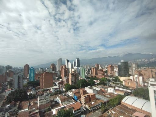 Apartaestudio en arriendo Antioquia Medellín Villanueva 45 m2 Habitaciones 1 Baños 1 Garajes 1 Precio $1850000