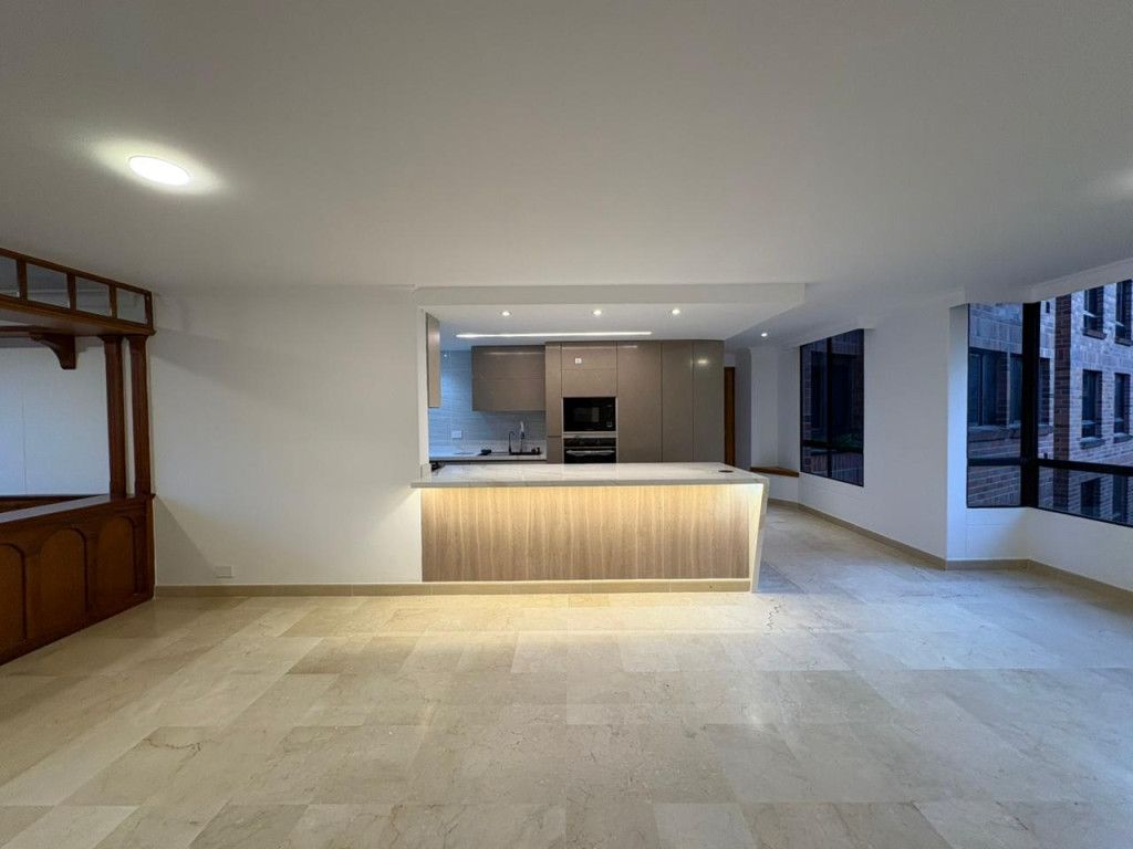 Apartamento en arriendo Antioquia Medellín Patio Bonito 130 m2 Habitaciones 3 Baños 3 Garajes 3 Precio $6800000