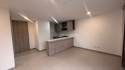 Apartamento en arriendo Antioquia Itagüí Zona Industrial 1 75 m2 Habitaciones 3 Baños 2 Garajes 1 Precio $3250000