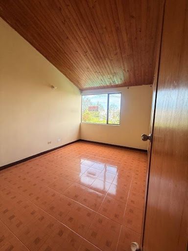 Casa en arriendo Caldas Manizales La Primavera 120 m2 Habitaciones 4 Baños 2 Garajes 1 Precio $1700000